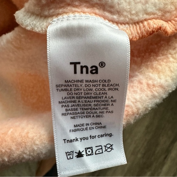 Sz L Aritzia TNA Cropped Tye-Dye Hoodie - Picture 4 of 5